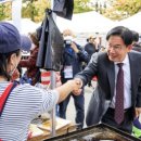 맛있새우, 즐기새우, 어서오새우...마포나루 새우젓축제