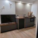 알렉스 하우스 이미지