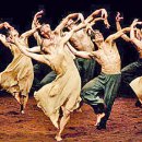 봄의 제전 이미지