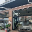 클로버커피 - 은평구 수색로 260 | 용인 동백 로스팅을 직접하는 카페 '클로버 커피 로스터스&베이커스' 방문후기