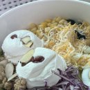 리코타치즈 샐러디아 철산점 + 넷플릭스 오리지널 과자 오징어튀김 후기