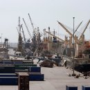 영국 수출업자 절반, 홍해에서 후티 반군 공격으로 사업 방해 이미지