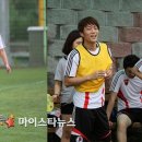 윤두준, '천번의입맞춤'에서 스타 축구선수로 특별출연 이미지