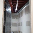 [성수 페인트] 포토그래피 셀프 사진관, 투퍼티 에어리스 뿜칠과 감성적인 콩자갈 바닥 시공 후기