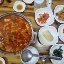 내고향오리김치찌개 | 창원대 근처 황금오리 김치찌개 후기 (20년 버틴 이유 있음)