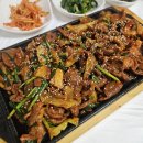 시골밥상 | [곡성 맛집] 시골밥상한정식: 언덕 위 벚꽃 아래서 만난 인생 볶음김치와 오리주물럭