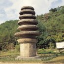 운주사 구층 석탑 이미지