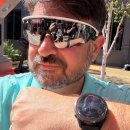 뱅가드 피트니스 | 메타, 스포츠 특화 AI 글래스 &#39;오클리 메타 뱅가드&#39; 발표… 시착 후기와 과제