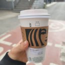 스타벅스 청계산입구역점 이미지