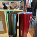 씨유 한국프레스센터점 | 스벅 2025 크리스마스 프로모션11월 4일 총정리! (지연 MD 실물 후기, 플라스틱 빨대 재도입, 신상 케이크)