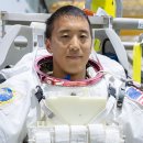 1600 대 1 뚫고 美 NASA 우주인 발탁된 한국계 조니 용 김 이미지