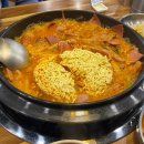 엉클 부대찌개 자양점