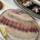 교동경로당 놀이터, 놀이터 위 | [강릉 교동택지 횟집] 강릉 교동 현지인 추천 스끼다시 맛집 &#34;어장&#34; 방어 출시 !