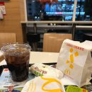 맛깔스낵 | 맥도날드 창녕갈릭비프스낵랩 한입초코츄러스 해피스낵 솔직후기