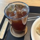토성7 1소교량 | [청주 토성마을 카페] 소금빵 맛집 &amp; 사계절 꽃 포토존, 핑크뮬리까지 즐기는 대형카페 후기