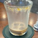 카페 음료와 디저트 | 천안아산 대형카페 추천 분위기 좋은 까치카페에서 즐긴 시그니처 음료와 디저트 후기