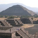 책 속의 여행 이미지