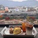 창원 상남동 카페:: 주차 가능한 카페 놀러갈게_커피, 휘낭시에, 뷰 만족 후기!