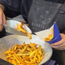 더피스2 | 감자튀김 비교] 1일 2감튀 후기🍟 줄은 더 길지만 실망스러웠던 '마네켄피스(Manneken Pis)' vs 블람세...