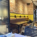 비비큐 부산정관점 | 정관 치킨 맛집 비비큐 내돈내산 후기 - 매장 야외석, BBQ 후라이드 양념 반반, 비비큐 부산정관중앙점