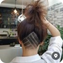 [보그 헤어 철산점] 엉킨 머리 포기 직전… 어벤저스처럼 달려와 준 미용사들, 삭발 고민하다가 인생 커트