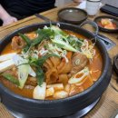 뼈누리감자탕 | [울산 병영 감자탕 맛집] 뼈누리 묵은지 감자탕 가족외식 솔직후기 (룸, 주차 가능)
