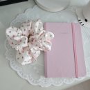 재덕 | 다이소 딸기 곱창밴드 후기｜봄 감성 머리끈 추천 (2000원 가성비템)