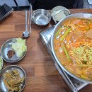 용문부대찌개 이미지
