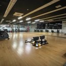 휩스 휘트니스클럽 이미지