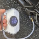 네바퀴타이어 | 메이튼 탱거블 A0 타이어 공기주입기 사용 후기 : 겨울철 자동차 타이어 저압경고등 뜨기전에 미리!