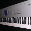 [건반] Korg Triton Pro(76key) 판매~! 이미지