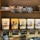 용산-227 | 역 용리단길 지브리 감성 카페 추천 도토리 용산점 내돈내산 솔직 후기(평일 웨이팅,주차,메뉴,그릭요거트)