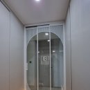 e편한중문아파트 | 🏠 영천 e편한세상 아치형 현관중문 시공 후기슈퍼슬림 19mm · 3연동도어 · 듀오도어