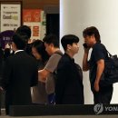 홍명보 전 감독, 美 LA 도착…취재진 피해 별도통로 이용한듯 이미지