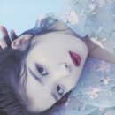 아이유 모텔 이미지