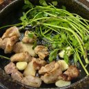 전현무계획에 소개되어 화제가 된,,, 특수부위 울대찌개와 뒷목살 돌판구이 이미지