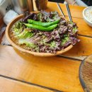 사당역 11번 출구에서 1분 거리 한우가 맛있는 초동집 본점