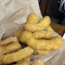 노랑고래꽈배기 이미지