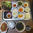 한식 안 좋아하는 나도 반한 망원 꿀백, 불향 가득한 숯불돼지불백