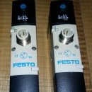 훼스토 CPX 터미널 버스 노드/솔레노이드 밸브(Festo's CPX Terminal Bus Node/Sol valve, CPX-M-FB33, VSVA-B-M52-MH-A1-15L) 이미지