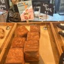 동아한마음약국 | 부산 대연동 경성대 카페 추천:: 몽벨쉘터 경성대부경대점 브런치 맛집,샥슈카, 만겹우유크림 크로와상...