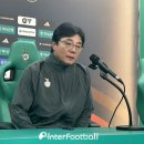 [31R] 전북까지 잡은 황선홍 감독 "복잡한 전술보다 단순하게, 선수들과 적정선 찾아" 이미지