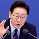 [속보] 李대통령 “‘김용범, 기업 초과이윤 국민배당 방안검토 주장’은 가짜뉴스” 이미지
