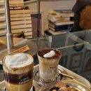 강풀만화거리 | 카페 - 아이아오] 내돈내산 디저트와 크림라떼가 맛있는 분위기 좋은 강풀만화거리 카페 주말 방문 후기