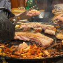 문경참미나리 미돈가 | 자양동 고기 맛집 상구네 솥뚜껑 삼겹살