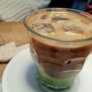욜로커피로스터스 | 가로수길 카페 추천/ 비엔나커피 맛있는 곳, &#34; 마일스톤 커피 로스터스 &#34;후기