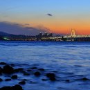 깊은 밤의 고독 이미지