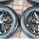 블랙휠타이어 이미지