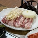 민속광장 | 전주) 전라도식 묵은지와 해물탕이 일품인 현지인 삼겹살 맛집 덕진동 <민속광장>