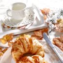 크루아상 이미지